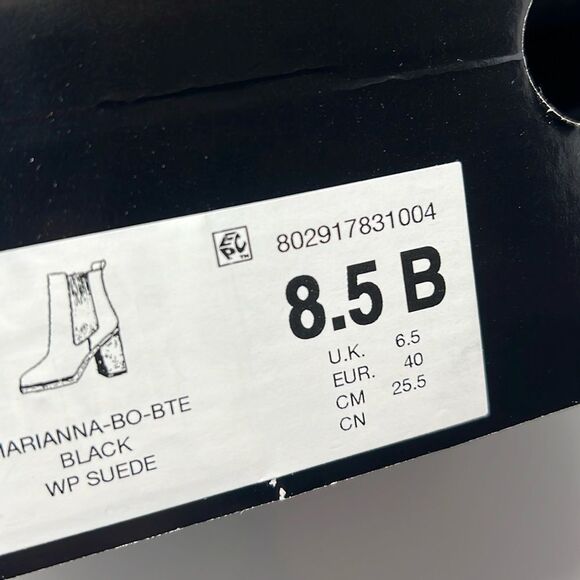 Ralph Lauren Marianna Chelsea Boots - Picture 8 of 9